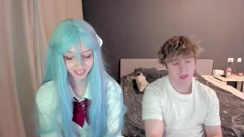 Ariel online show from 03-26-26, 07:41