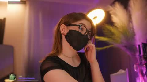 Snapshot of arima_ss chatting on 06-17-26, 04:19 Arina online show from 06-17-26, 04:19