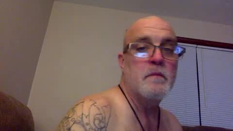 armyguy5311 online show from 06-09-26, 05:30