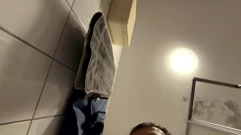 armyskater32 online show from 02-23-26, 08:28