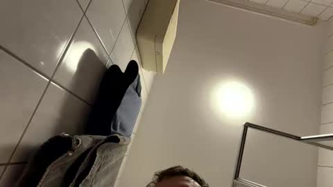 armyskater32 online show from 03-16-26, 08:57