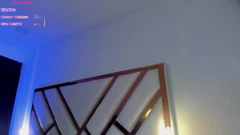 Aron cruz  online show from 07-04-26, 01:17