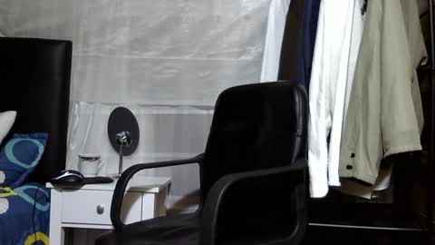 Snapshot of arongfranco chatting on 04-28-26, 10:15 Aron G Franco online show from 04-28-26, 10:15
