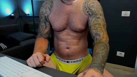 Snapshot of arongrant chatting on 06-29-26, 10:15 AronGrant online show from 06-29-26, 10:15