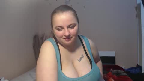 Arriana online show from 11-19-25, 04:01