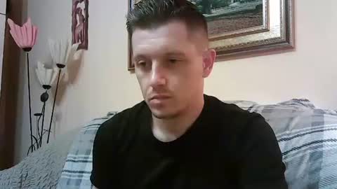 Snapshot of arromwilliam90 chatting on 07-12-26, 09:11 arromwilliam90 online show from 07-12-26, 09:11