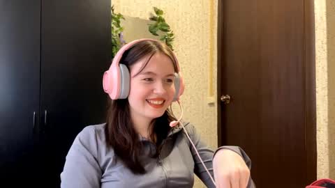 Mary online show from 05-01-26, 03:49