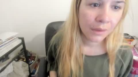 MIA online show from 06-25-26, 09:58