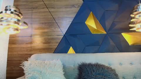 sofia online show from 04-15-26, 11:06