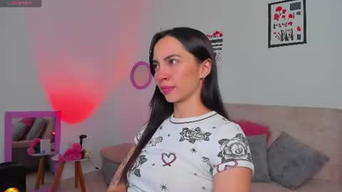 Snapshot of aryane_art_ chatting on 06-30-26, 02:23 carol online show from 06-30-26, 02:23