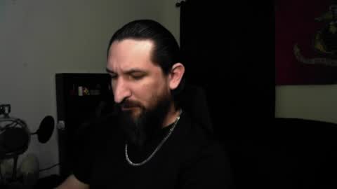 Snapshot of asanator101 chatting on 05-09-26, 06:40 devilPup75 online show from 05-09-26, 06:40