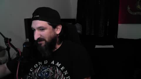 Snapshot of asanator101 chatting on 05-11-26, 04:04 devilPup75 online show from 05-11-26, 04:04