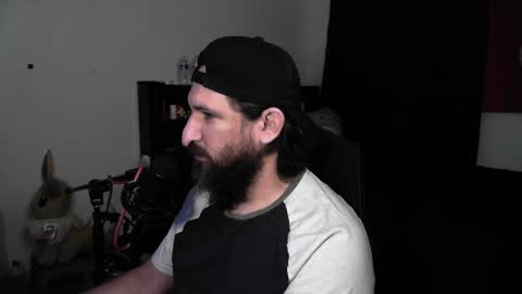 Snapshot of asanator101 chatting on 05-15-26, 08:32 devilPup75 online show from 05-15-26, 08:32