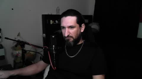 Snapshot of asanator101 chatting on 05-20-26, 08:42 devilPup75 online show from 05-20-26, 08:42