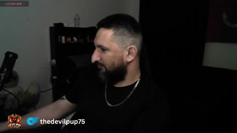 Snapshot of asanator101 chatting on 05-26-26, 01:12 devilPup75 online show from 05-26-26, 01:12