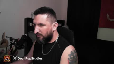 Snapshot of asanator101 chatting on 06-01-26, 06:15 devilPup75 online show from 06-01-26, 06:15