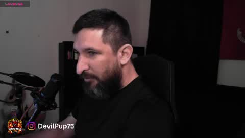 Snapshot of asanator101 chatting on 06-15-26, 02:58 devilPup75 online show from 06-15-26, 02:58
