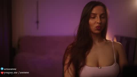 Call me Ann online show from 04-25-26, 07:22