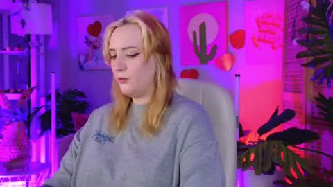 AshleyAshe  online show from 05-20-26, 02:29