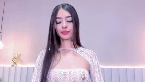 I am Ashley online show from 10-08-25, 07:33