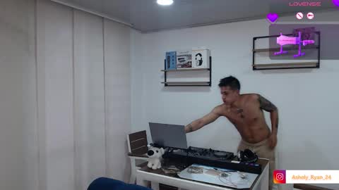 Ashley And Ryan  online show from 01-11-26, 10:37