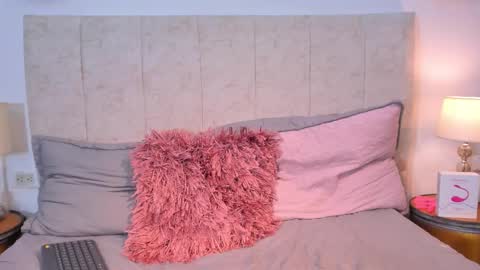   Asher  online show from 03-08-26, 02:04