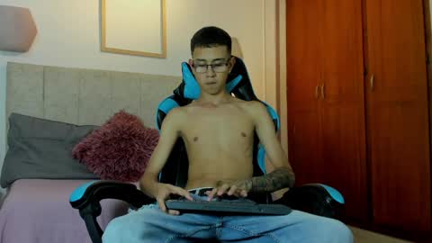   Asher  online show from 03-31-26, 10:21