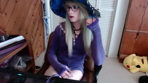 Ashley Scarlett online show from 02-25-26, 08:29