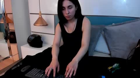 Snapshot of ashkoreh chatting on 07-10-26, 08:44 Ashkoreh online show from 07-10-26, 08:44