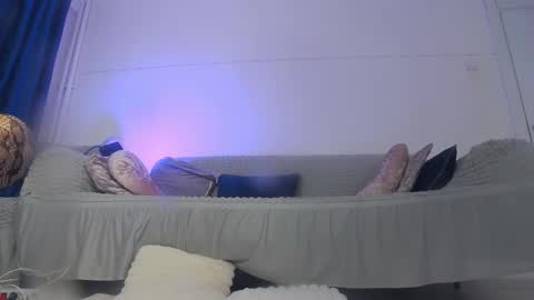 Snapshot of ashleeycherrie chatting on 01-19-26, 06:17 Iris online show from 01-19-26, 06:17