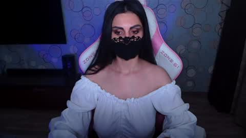 Snapshot of ashley__cooper__ chatting on 07-10-26, 04:39 Yasmina online show from 07-10-26, 04:39