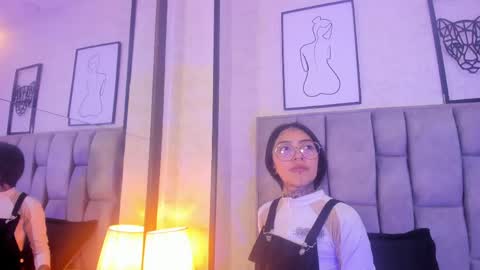 ashley_blum_ online show from 05-19-26, 11:27