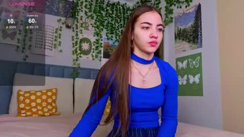 Snapshot of ashley_tempt chatting on 10-13-25, 04:12 Ashle online show from 10-13-25, 04:12