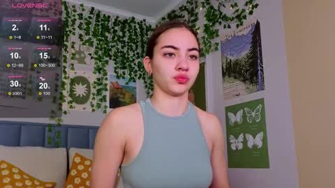 Snapshot of ashley_tempt chatting on 10-20-25, 04:13 Ashle online show from 10-20-25, 04:13