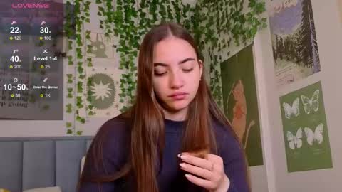 Snapshot of ashley_tempt chatting on 11-12-25, 04:24 Ashle online show from 11-12-25, 04:24