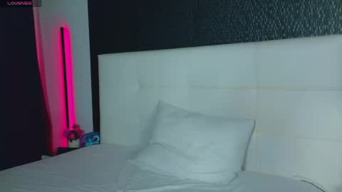 AshleyEtthen online show from 05-18-26, 05:08