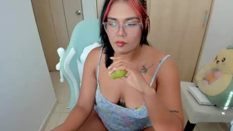 Ashley  online show from 07-17-26, 08:46
