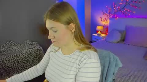 Snapshot of ashleyjonse chatting on 07-01-26, 04:36 AshleyJonse online show from 07-01-26, 04:36