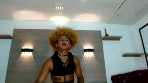 Snapshot of ashleysofiathenison chatting on 06-12-26, 03:05 ashleysofiathenison online show from 06-12-26, 03:05