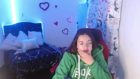 ASHLEY online show from 02-19-25, 09:06