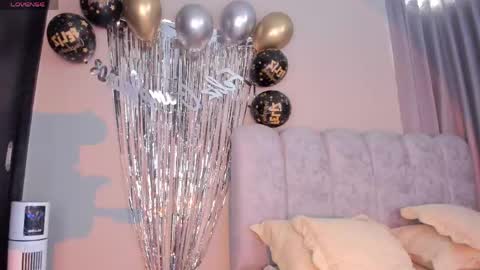 Snapshot of ashlye_stone chatting on 04-21-26, 06:34 Paula Baleta online show from 04-21-26, 06:34