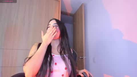 Paula Baleta  online show from 07-10-26, 03:11