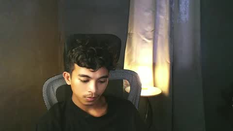 Snapshot of asian_hunk_moreno chatting on 07-01-26, 08:38 Yuri online show from 07-01-26, 08:38