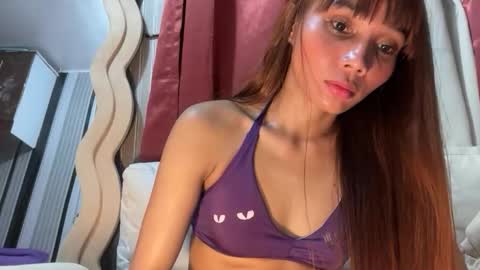 Snapshot of asian_love4u chatting on 03-11-26, 03:29 mari online show from 03-11-26, 03:29