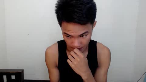 Snapshot of asian_lover05 chatting on 11-30-25, 06:45 asian_lover05 online show from 11-30-25, 06:45