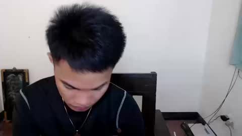 Snapshot of asian_lover05 chatting on 12-17-25, 07:09 asian_lover05 online show from 12-17-25, 07:09