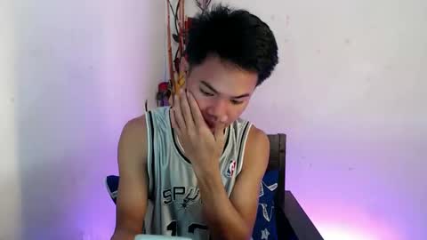 Snapshot of asian_lover05 chatting on 02-20-26, 02:19 asian_lover05 online show from 02-20-26, 02:19