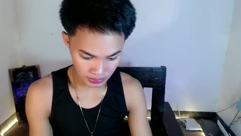 Snapshot of asian_lover05 chatting on 02-26-26, 06:07 asian_lover05 online show from 02-26-26, 06:07