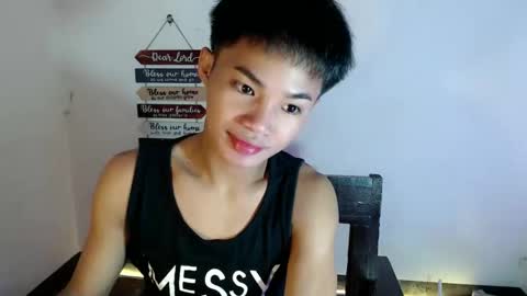 Snapshot of asian_lover05 chatting on 04-03-26, 05:00 asian_lover05 online show from 04-03-26, 05:00