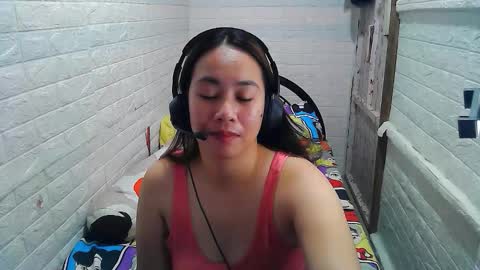 Snapshot of asian_sexydimples chatting on 11-23-25, 01:38 Trixie online show from 11-23-25, 01:38